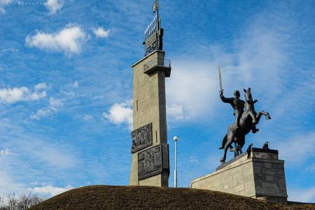 Новгородские коммунисты провели патриотический автопробег в поддержку российской армии "За мир без нацизма"