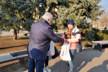 Депутаты фракции КПРФ прибыли с гуманитарным визитом в Луганскую Народную Республику
