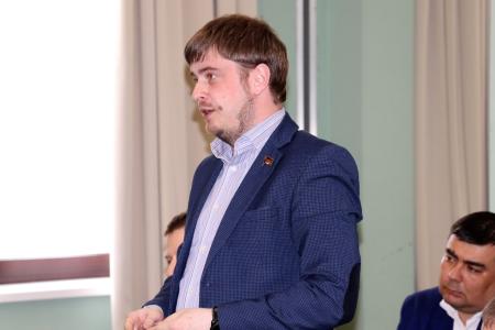 Юрий Афонин – слушателям ЦПУ: КПРФ предлагает программу, которая защитит экономику от западных санкций