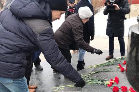 Коммунисты города Иваново почтили память И.В. Сталина