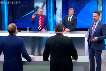 Дмитрий Новиков на Первом канале: «Пока киевская клика обогащается, обеспечивать мир она не станет»