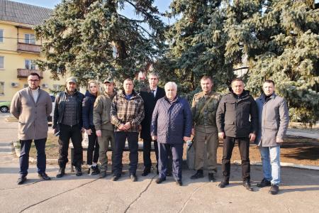 Депутаты фракции КПРФ прибыли с гуманитарным визитом в Луганскую Народную Республику