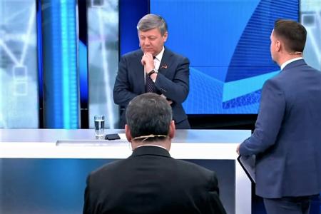 Дмитрий Новиков на Первом канале: «Пока киевская клика обогащается, обеспечивать мир она не станет»