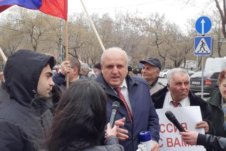 Партии, входящие в состав СКП-КПСС, солидарны с Россией и выступили против фашизации Украины