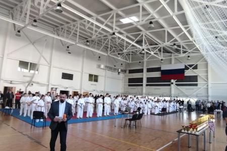 Калининградская область. Депутаты от КПРФ наградили участников соревнований по каратэ