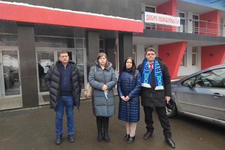 Самарская область. Депутаты-коммунисты оказали гуманитарную помощь беженцам из ЛНР и ДНР
