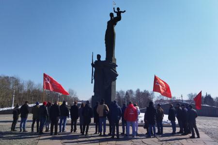 20 марта Пензенский обком КПРФ совместно с Левым фронтом и Движением за новый социализм провели антифашистский автопробег