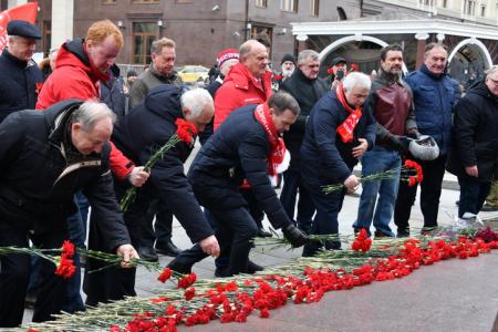 В Москве коммунисты почтили память И.В. Сталина