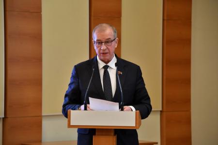 Фракция КПРФ в Госдуме провела парламентские слушания по вопросу развития топливно-энергетического комплекса
