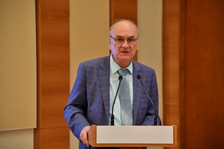 Фракция КПРФ в Госдуме провела парламентские слушания по вопросу развития топливно-энергетического комплекса