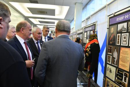 Г.А. Зюганов выступил на открывшейся в Госдуме выставке, посвященной адмиралу Федору Ушакову