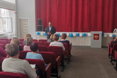 Московская область. Депутат-коммунист Александр Наумов встретился с педагогами Можайского техникума