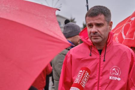 Коммунисты Красноярска отпраздновали 152-ю годовщину со Дня рождения Владимира Ленина