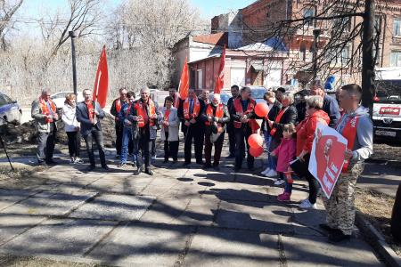 В Костроме состоялись возложения цветов к памятникам Ленину