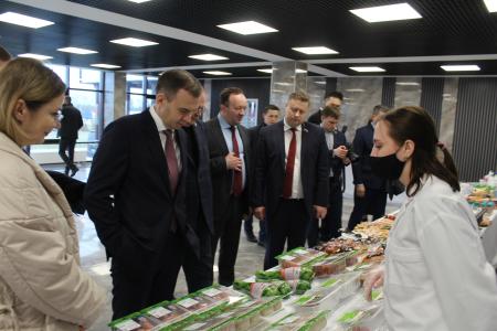 Юрий Афонин высоко оценил промышленный и аграрный потенциал Пензенской области