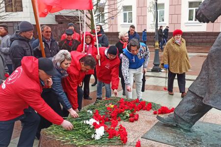 Коммунисты Брянщины приняли участие во Всероссийской патриотической акции за социалистическое возрождение России