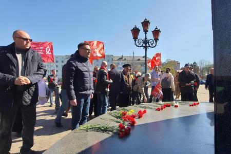 Калининградские коммунисты отметили годовщину рождения Ленина