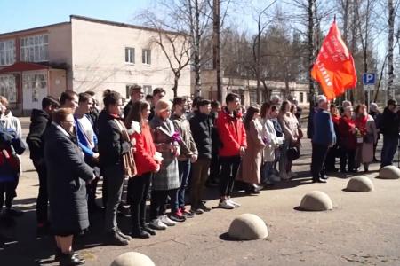 В городе Сланцы Ленинградской области по инициативе коммунистов восстановлена мемориальная доска в память о лидере партизанского антифашистского подполья