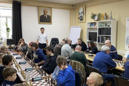 "КПРФ - партия дела". Трудовые будни коммунистов Московского областного отделения КПРФ