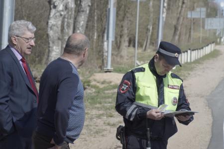 В Идрице открыли памятник «Зарождение Знамени Победы»