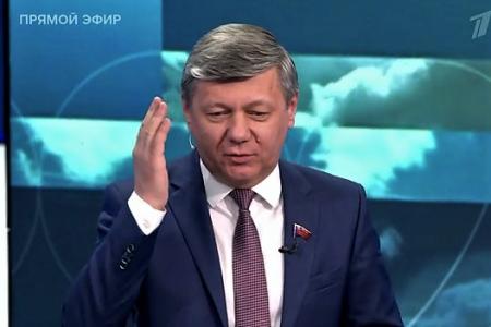 Дмитрий Новиков на Первом канале: «Сегодня решается вопрос будущего братских народов Украины и России»
