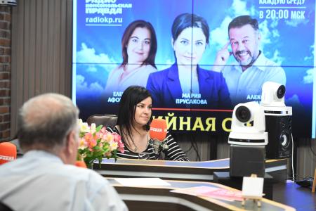 Мария Прусакова в эфире «Партийной среды» на радио «Комсомольская правда»: каких успехов может добиться женщина в политике?