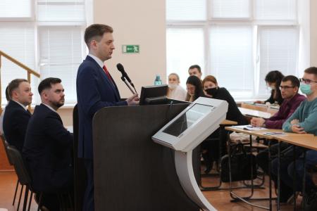 Екатеринбург. Георгий Камнев выступил с лекцией перед студентами УрГЮА