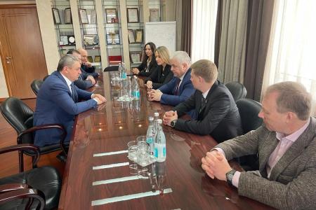 Делегация Госдумы под руководством Казбека Тайсаева приняла участие в мониторинге президентских выборов в Южной Осетии