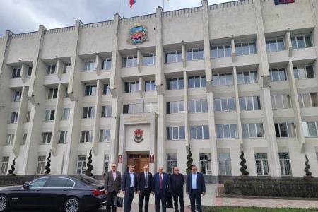 Делегация Госдумы под руководством Казбека Тайсаева приняла участие в мониторинге президентских выборов в Южной Осетии