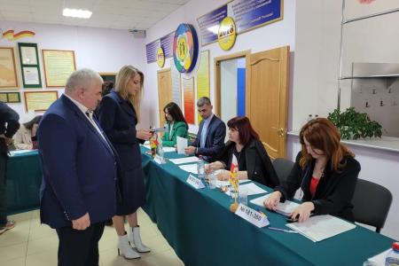 Делегация Госдумы под руководством Казбека Тайсаева приняла участие в мониторинге президентских выборов в Южной Осетии