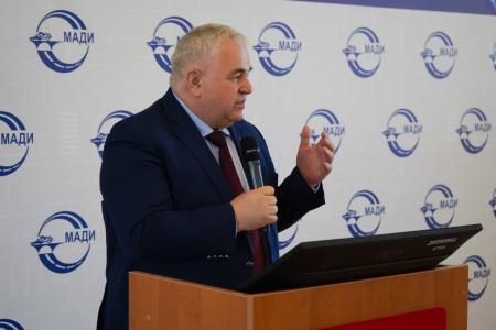 Казбек Тайсаев принял участие в праздничном мероприятии, посвящённом встрече выпускников МАДИ