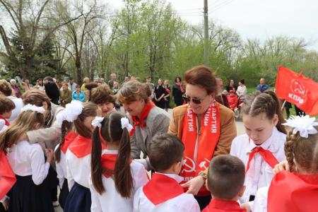 Волгоградская область. В городе Волжском открылся сквер имени А.В. Апариной