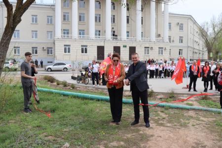 Волгоградская область. В городе Волжском открылся сквер имени А.В. Апариной