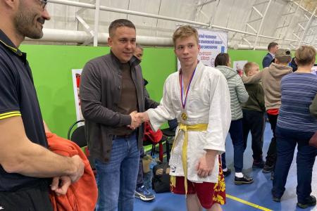 При поддержке сенатора РФ, члена ЦК КПРФ А.М. Гибатдинова в Ульяновске состоялся открытый чемпионат по комбат самообороне