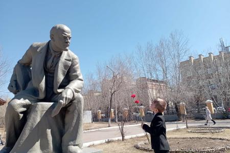 Коммунисты Забайкалья отметили 152 годовщину со дня рождения Владимира Ленина