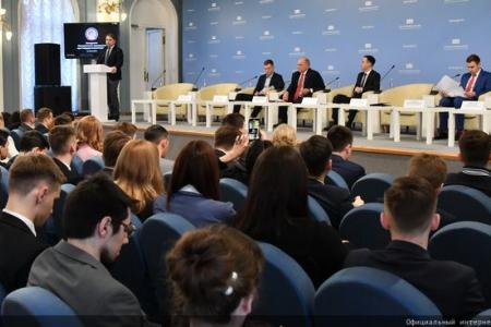 Г.А. Зюганов выступил перед членами Молодежного парламента