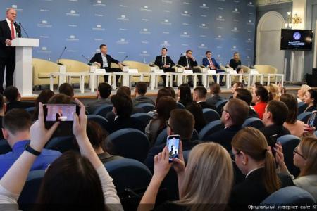 Г.А. Зюганов выступил перед членами Молодежного парламента