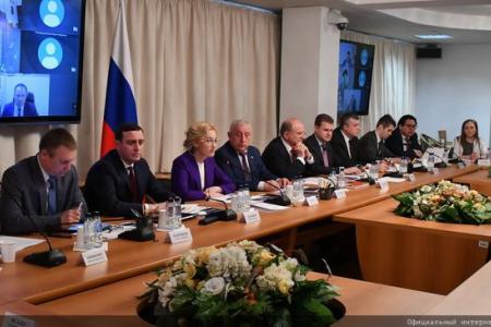 Жить и работать на своей земле! Комитет Госдумы по развитию Дальнего Востока и Арктики провел парламентские слушания