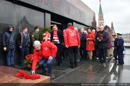 Г.А. Зюганов: Идти ленинским путем!