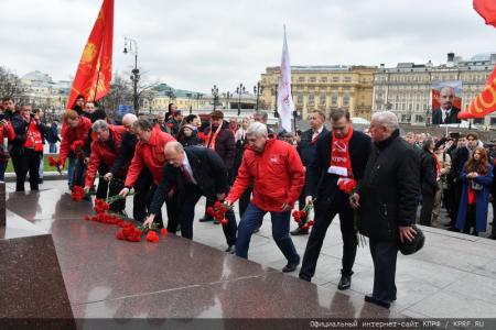 Г.А. Зюганов: Идти ленинским путем!