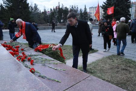 Омск. Ленин начал – мы продолжим!