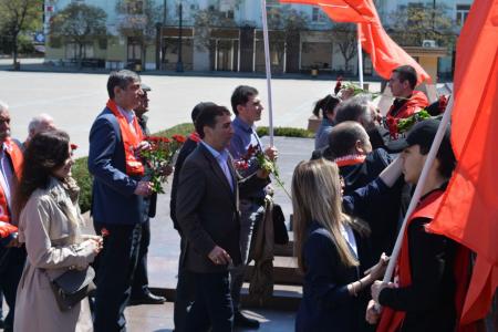 Коммунисты Дагестана достойно отметили День рождения В.И. Ленина