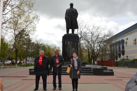 В Калмыкии отметили 152-ю годовщину со дня рождения Ленина