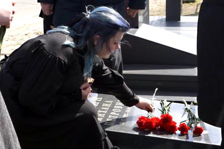Псковские коммунисты почтили память Героя Советского Союза М.П. Минина