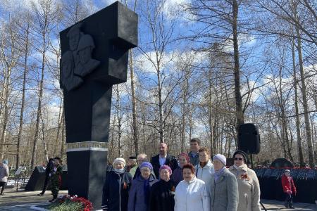Коммунисты Архангельской области достойно встретили 77-ю годовщину Великой Победы