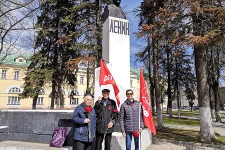 Подмосковные коммунисты провели большую работу в регионе  в период майских праздников