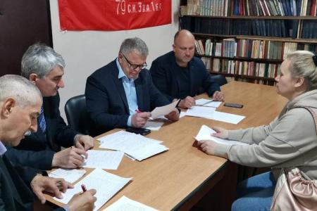 Московская область. Депутат-коммунист Александр Наумов провел приём граждан в городе Коломна