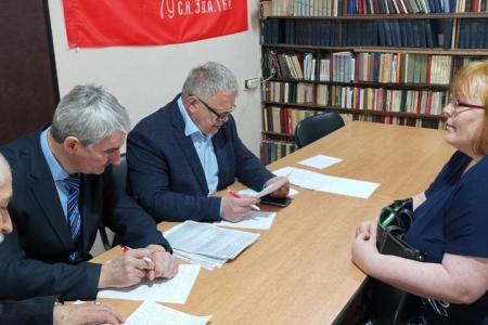 Московская область. Депутат-коммунист Александр Наумов провел приём граждан в городе Коломна