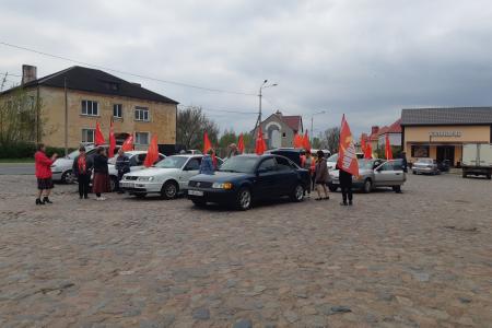 Калининградская область. Славские коммунисты и комсомольцы провели автопробег по 11-ти мемориалам
