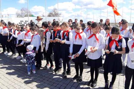 100-летний юбилей красногалстучной пионерии в Якутии